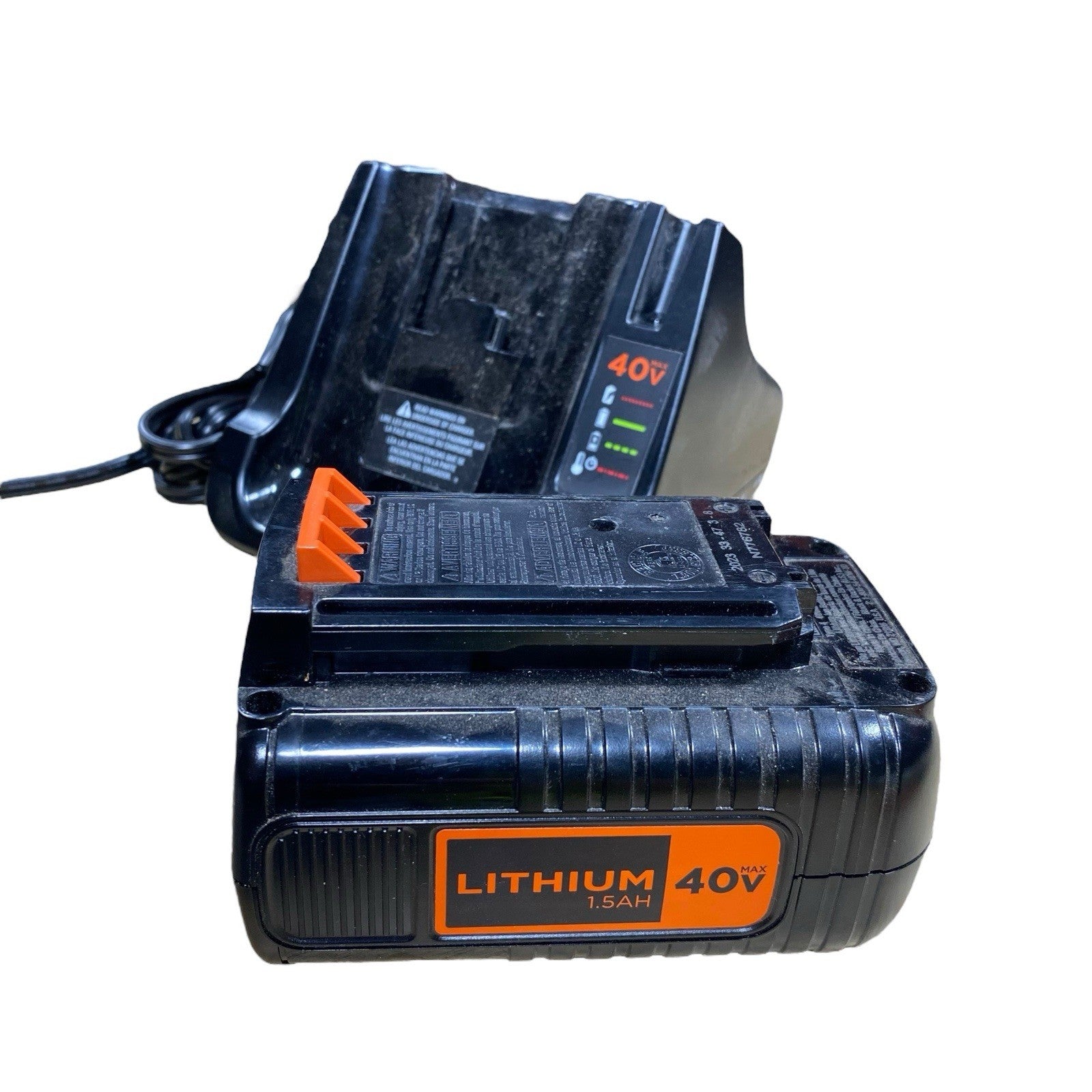 Black & Decker 40V Max Charger LCS40 WITH 40V Lith-Ion 40V Battery LBX1540