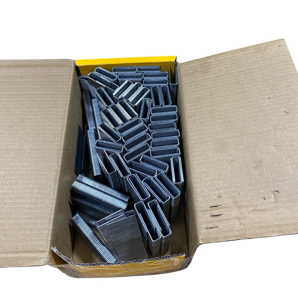 DeWALT DWCS1512-7 1-1/2" x 15-1/2 Gauge Collated Flooring Staple INCOMPLETE BOX