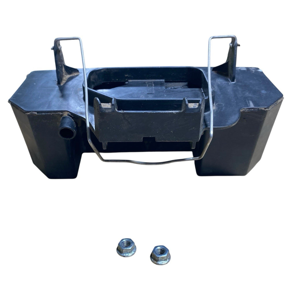 22HP Kohler Courage SV715-0016 OEM air cleaner base