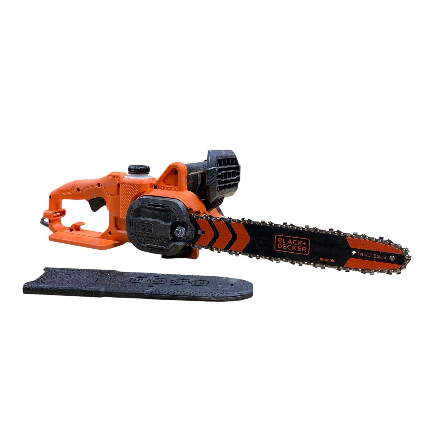 BLACK+DECKER 14 in. 8 AMP Corded Electric Chainsaw BECS600