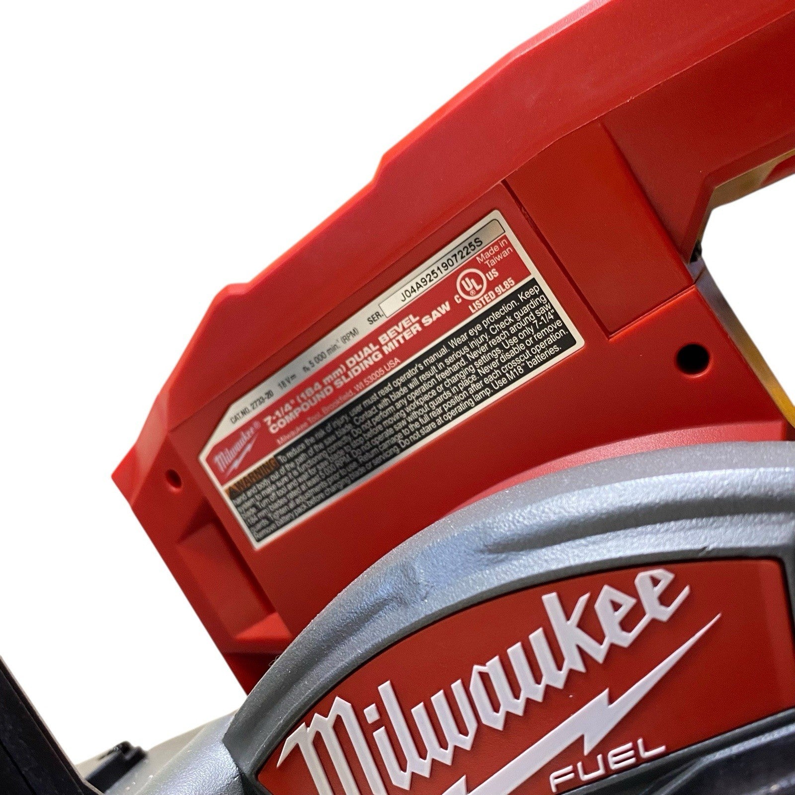 Milwaukee 2733-20 M18 FUEL 7-1/4" Dual Bevel Sliding Compound Miter Saw  (USED)