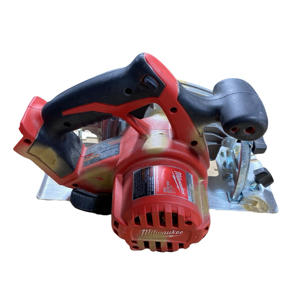 MILWAUKEE TOOLS 2630-20 6 1/2 IN CIRCULAR SAW 18V TOOL ONLY