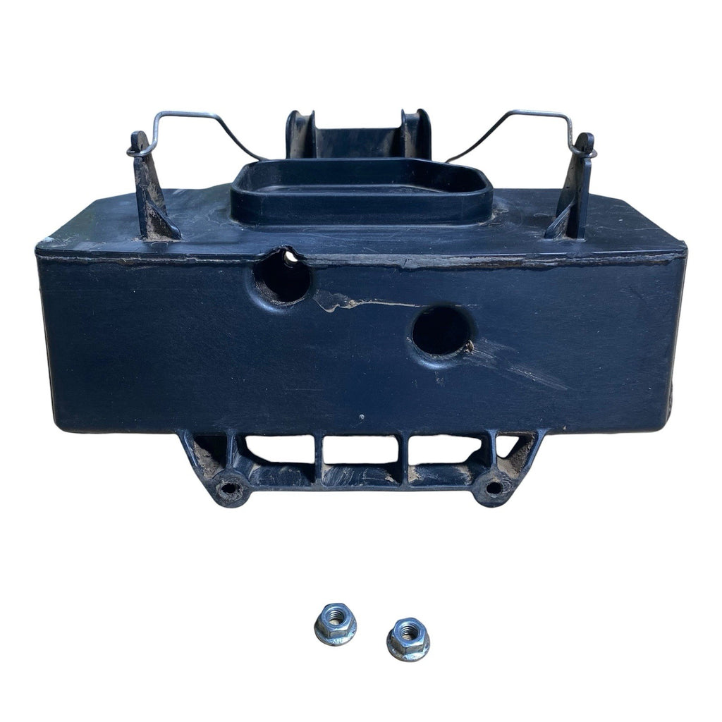 22HP Kohler Courage SV715-0016 OEM air cleaner base