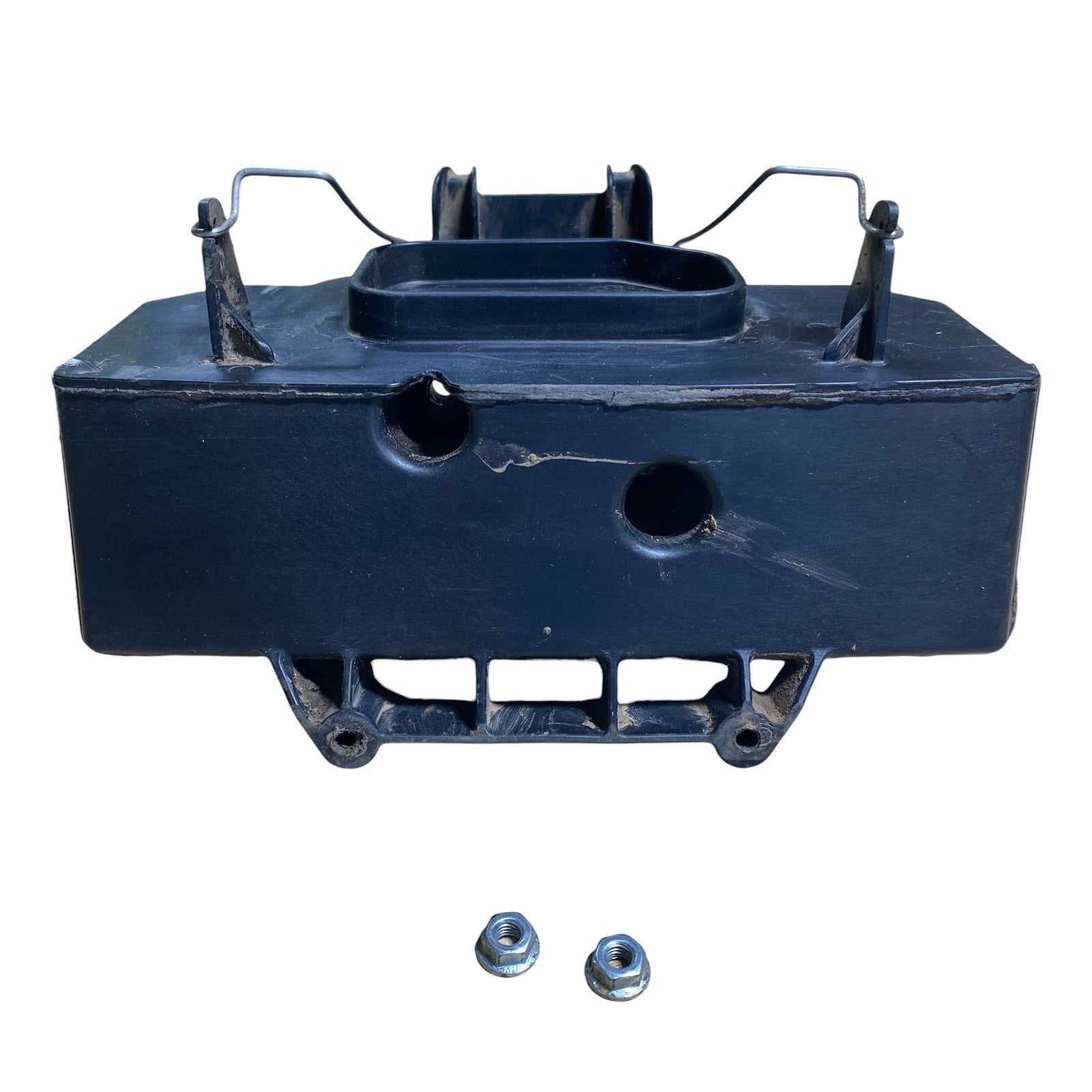 22HP Kohler Courage SV715-0016 OEM air cleaner base